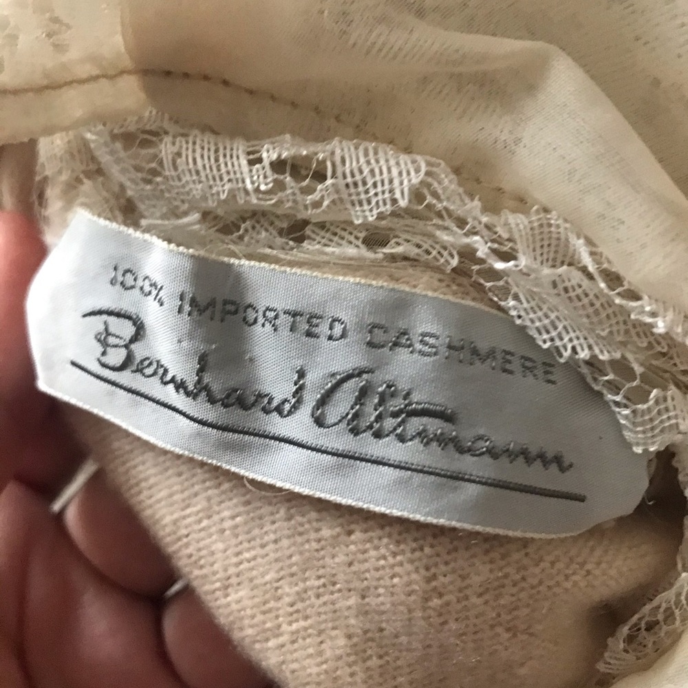 1950s Bernhard Altmann Light Brown Cashmere Cropped Cardigan with Mink Collar - Picture 5 of 5